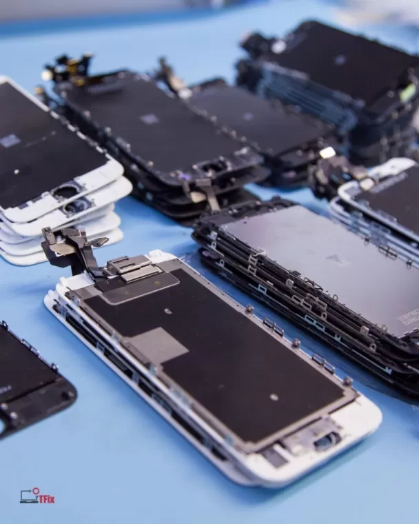 Réparation écran iPhone à Dax , Dax, SOS Phone