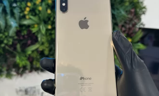 vitre arrière iPhone réparé